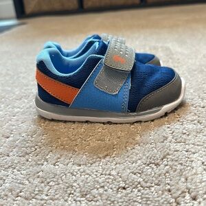 See Kai Run toddler shoes size 7
